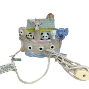 DCI 1996 Noah’s Ark Tiny Table Lamp - Pastel Colors